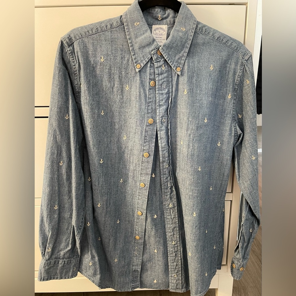 Brooks Brothers long sleeve men’s shirt